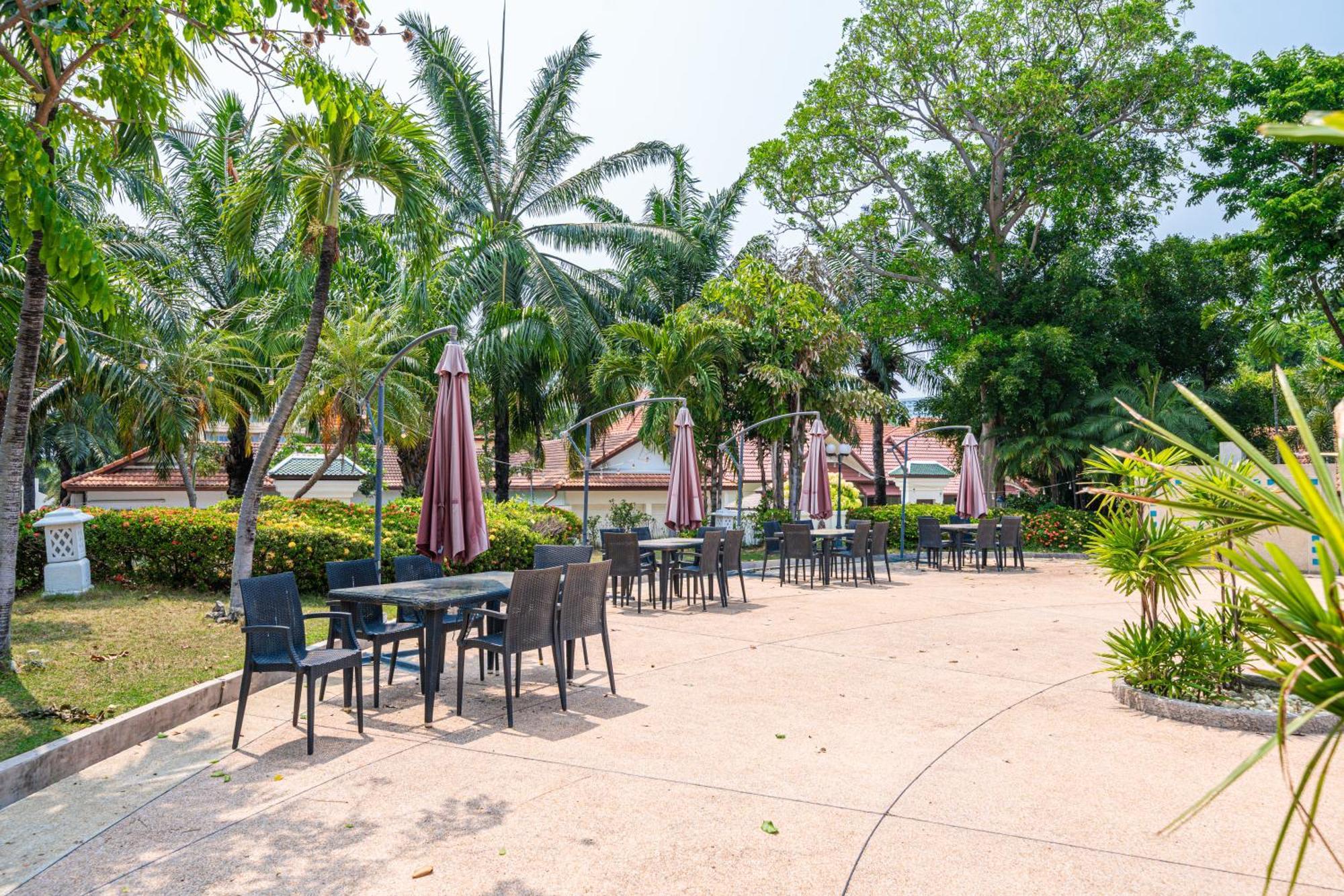 View Talay Longstay Haat Jomtien Eksteriør bilde